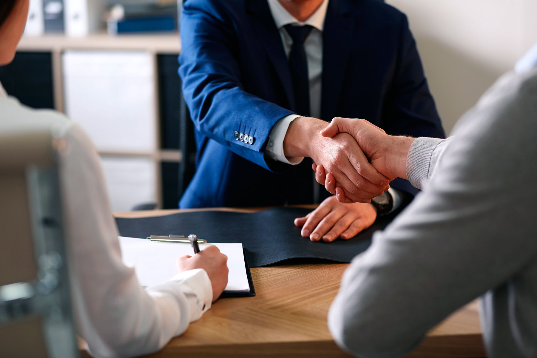 Your Startup Doesn’t Need a Full-Time GC. It Needs the Right Legal Partner.